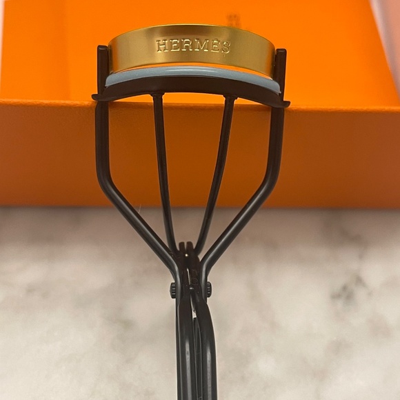 Hermés | Eyelash Curler - Picture 9 of 11